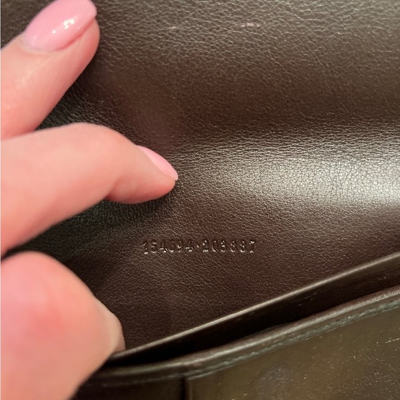 AUTHENTIC GUCCI BROWN LEATHER BIFOLD CARDHOLDER/WALLET. Can be Unisex. 5.5 x 4” - Picture 10 of 10